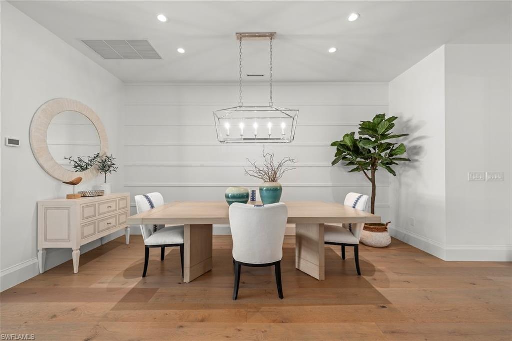 MANGROVE BAY - Residential