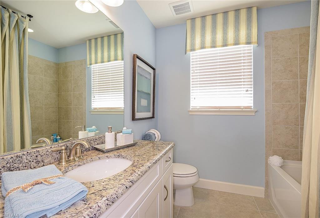 ESPLANADE - Residential