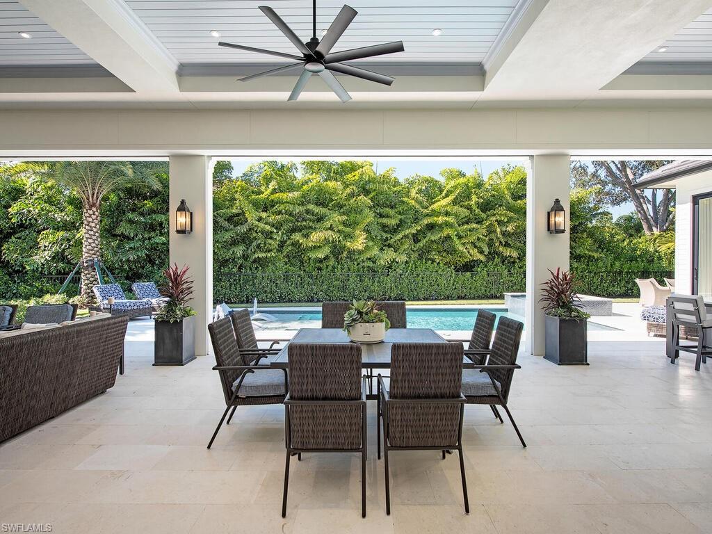 PELICAN BAY WOODS - Residential