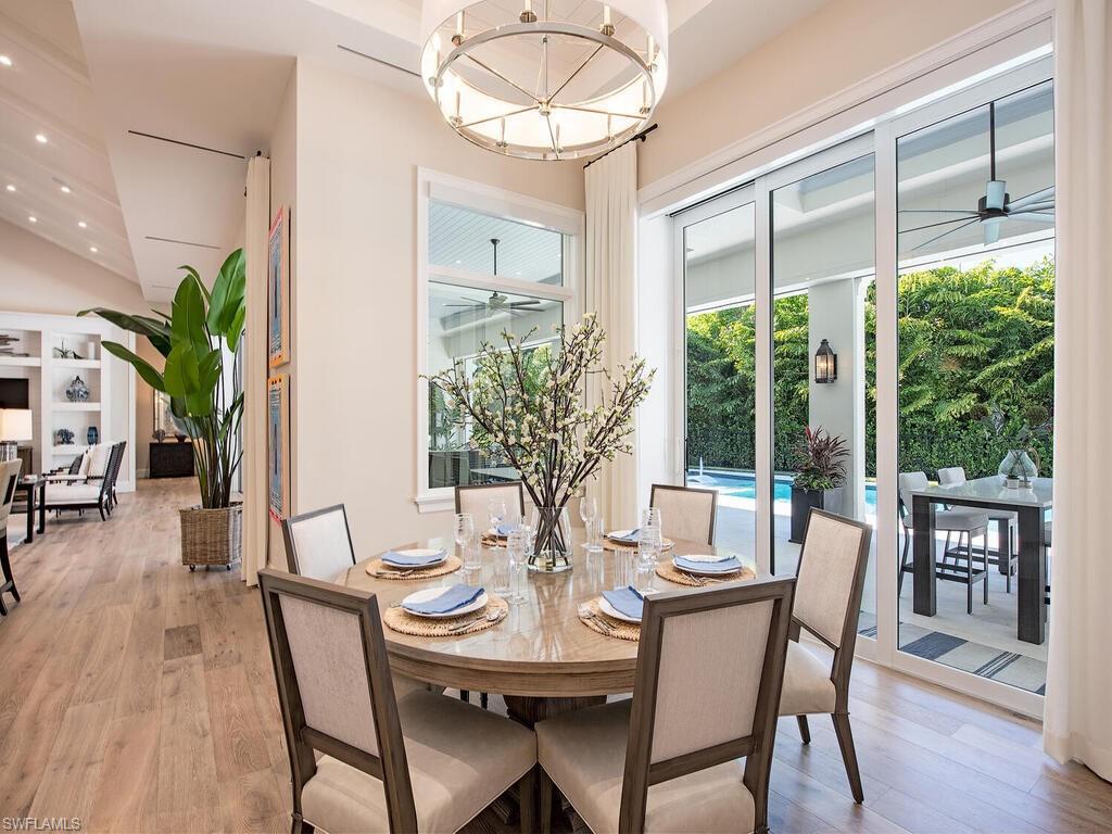 PELICAN BAY WOODS - Residential