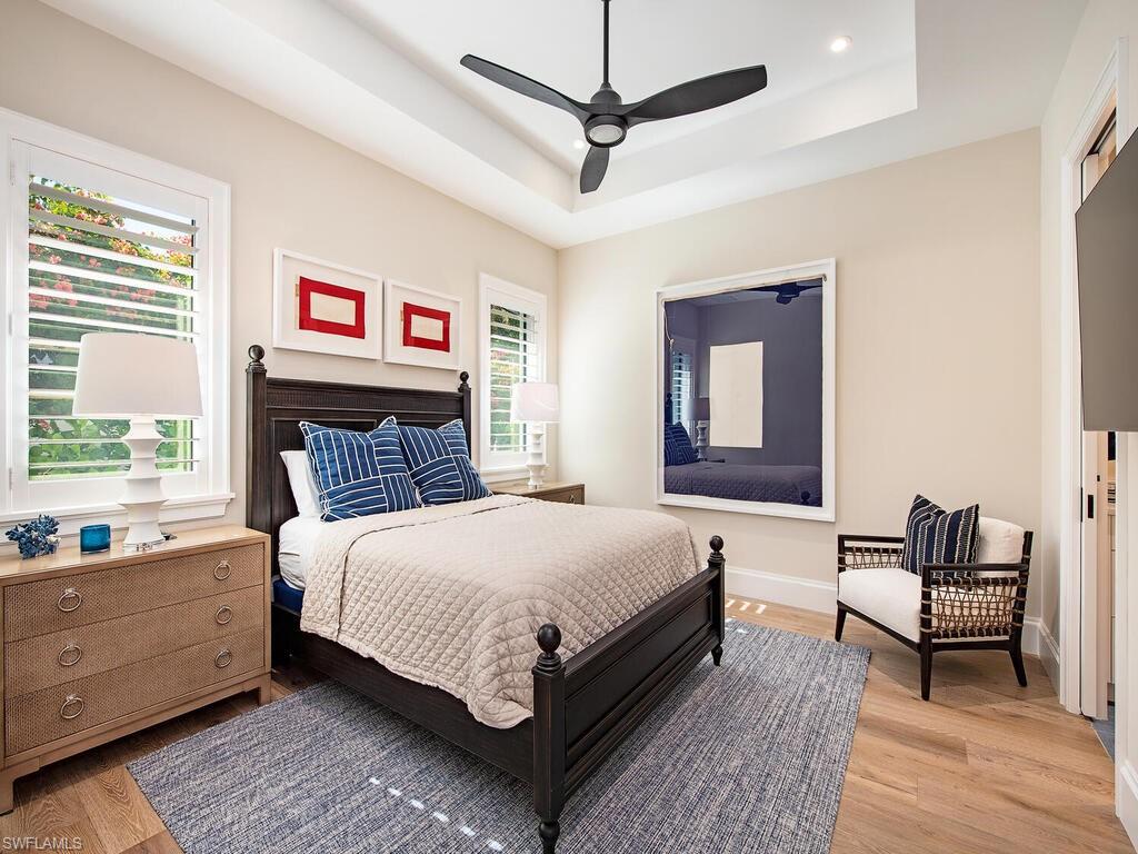 PELICAN BAY WOODS - Residential