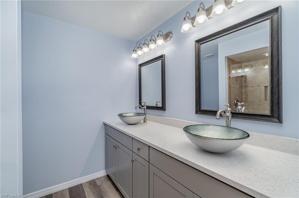 KELLY GREENS - Residential