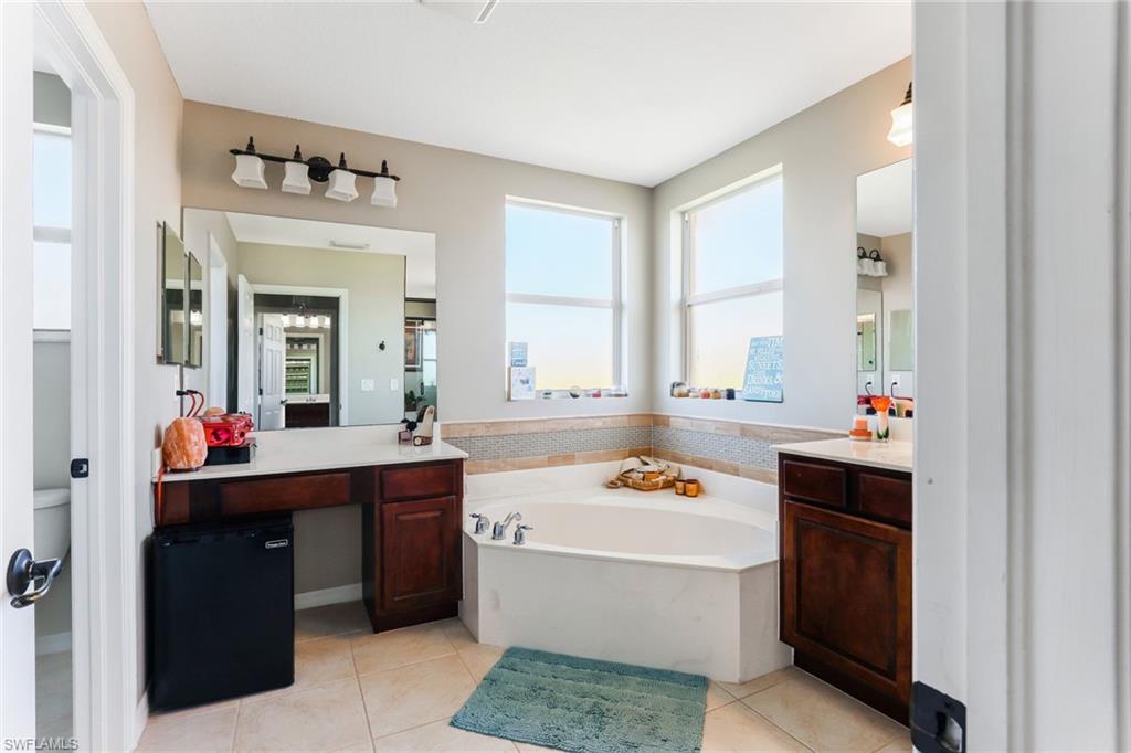 VALENCIA COUNTRY CLUB - Residential