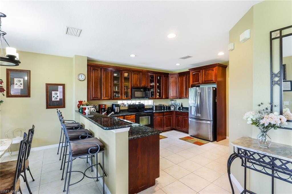 VALENCIA COUNTRY CLUB - Residential