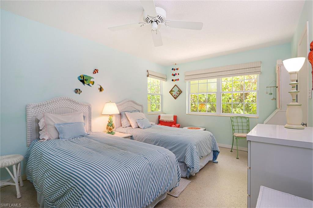 OLDE NAPLES - Residential Lease