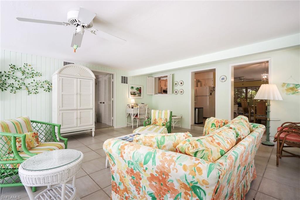 OLDE NAPLES - Residential Lease