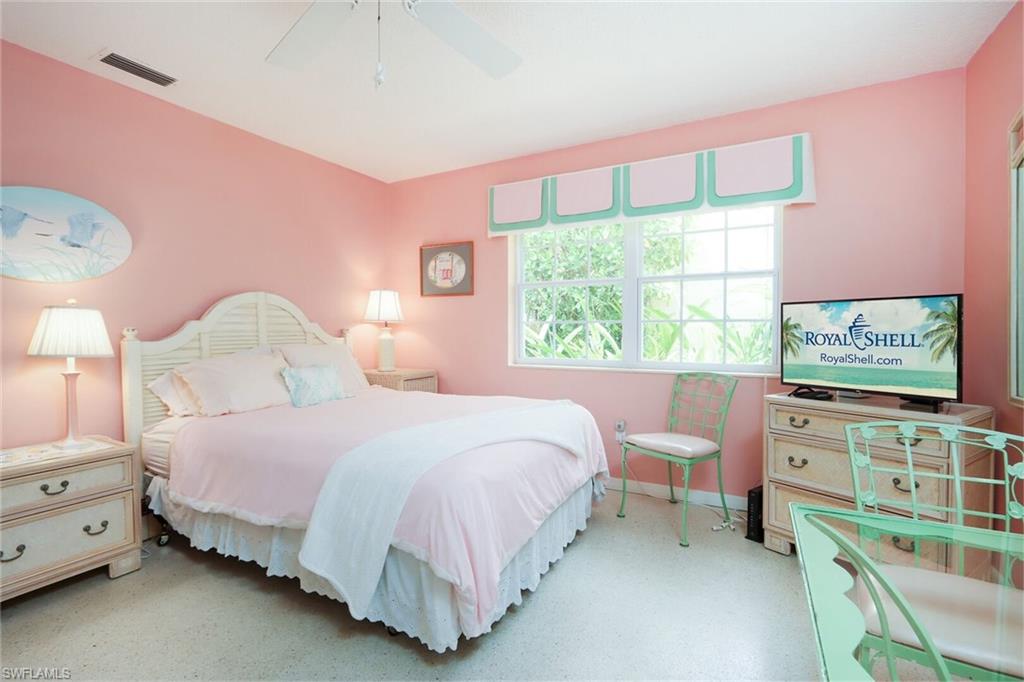 OLDE NAPLES - Residential Lease