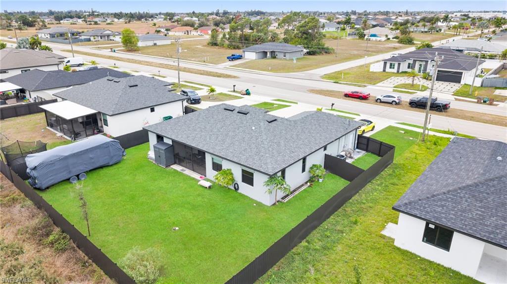 CAPE CORAL - Residential