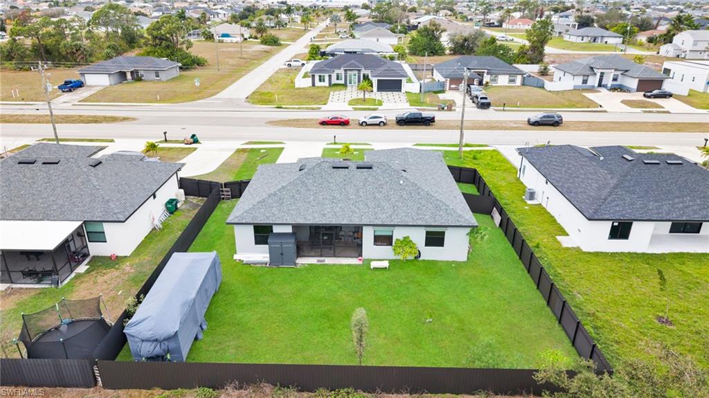 CAPE CORAL - Residential