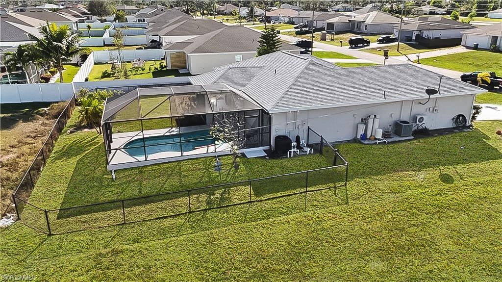 CAPE CORAL - Residential