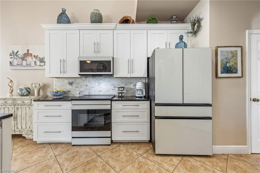 CYPRESS CAY - Residential