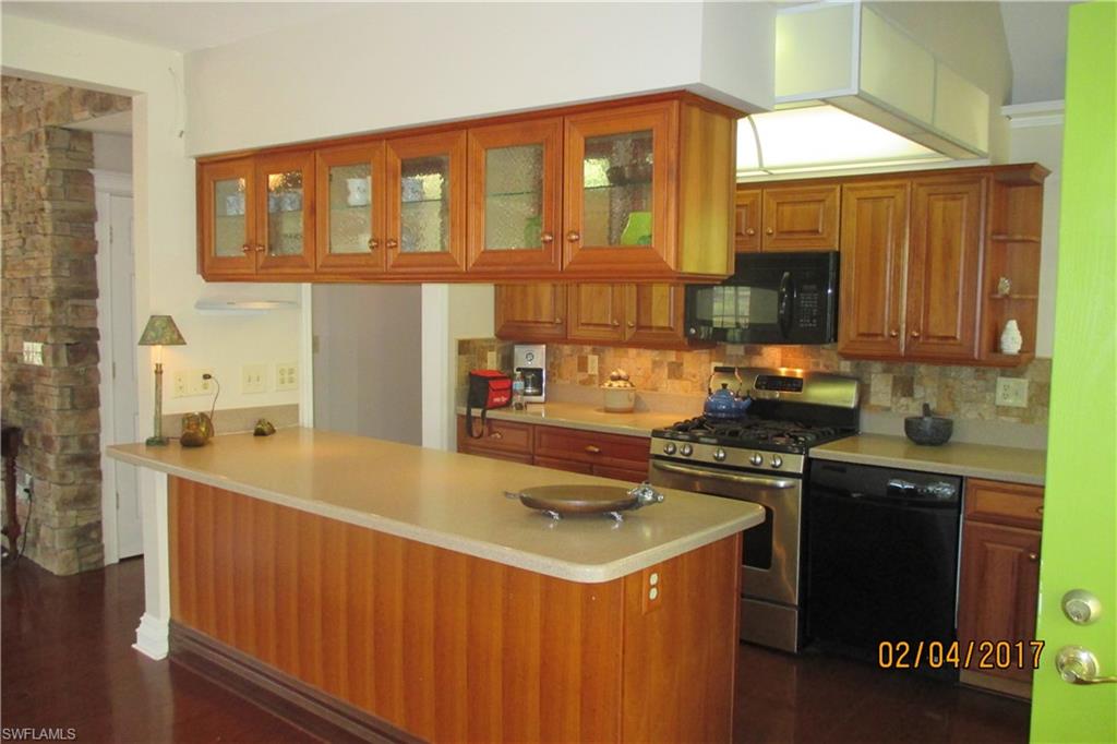 OAKES ESTATES - Residential