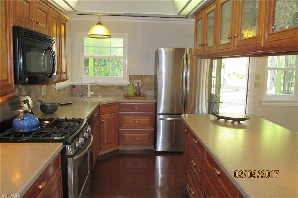 OAKES ESTATES - Residential