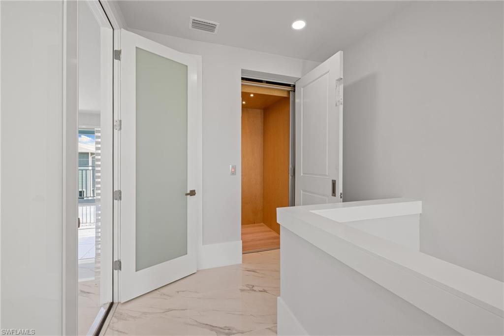 LEILANI - Residential