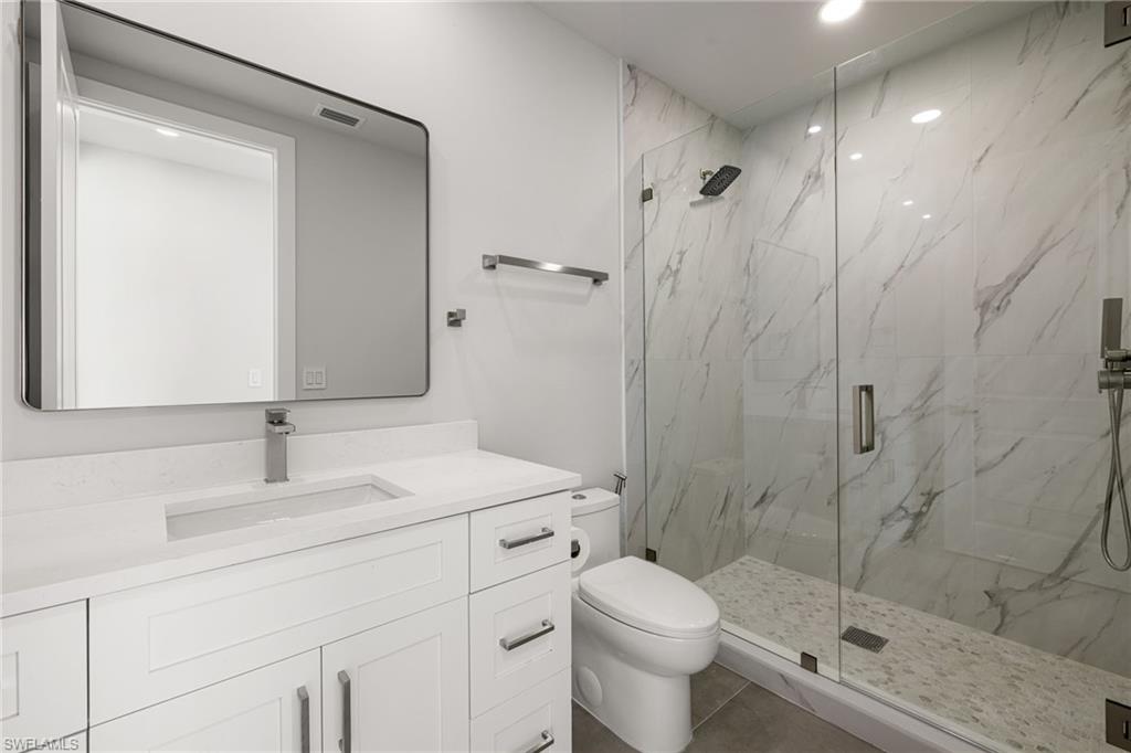 121 Hibiscus DR