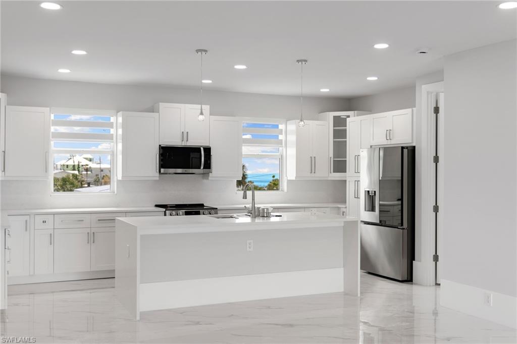 LEILANI - Residential