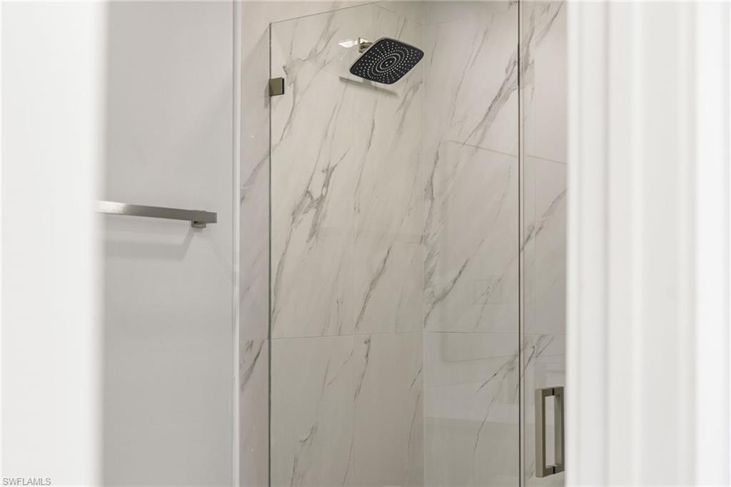 LEILANI - Residential