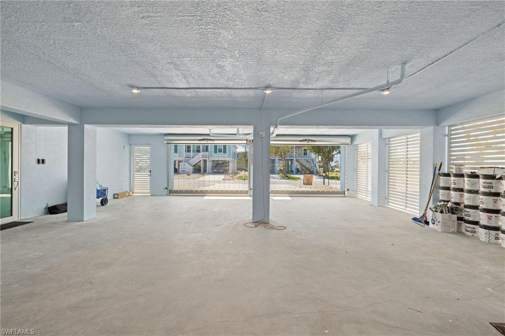 LEILANI - Residential