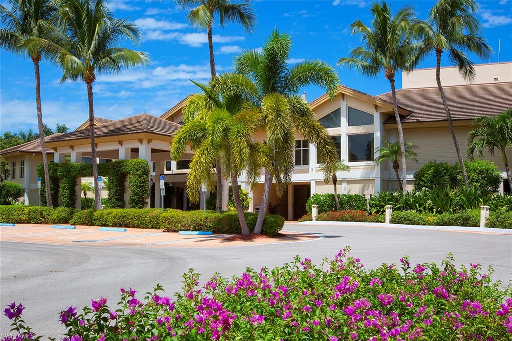 HIDEAWAY BEACH - Land