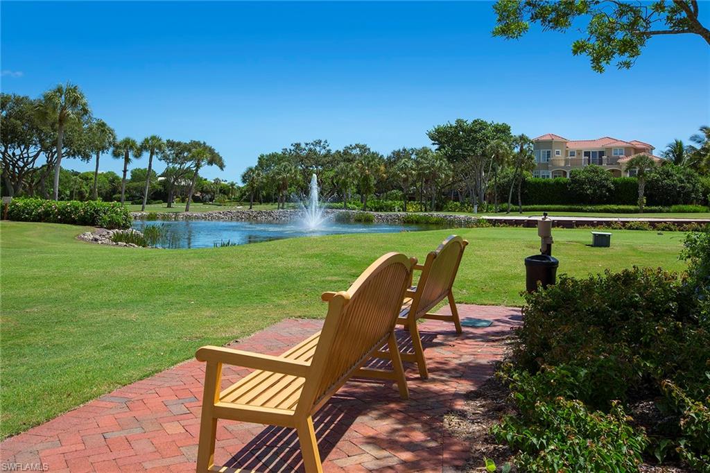 HIDEAWAY BEACH - Land