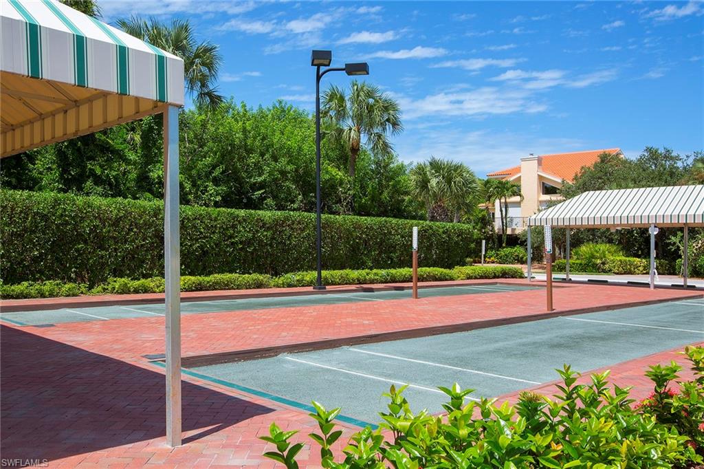 HIDEAWAY BEACH - Land