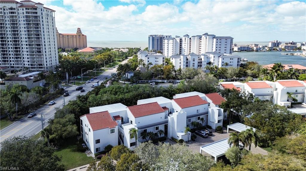 BEACHWALK GARDENS - Residential