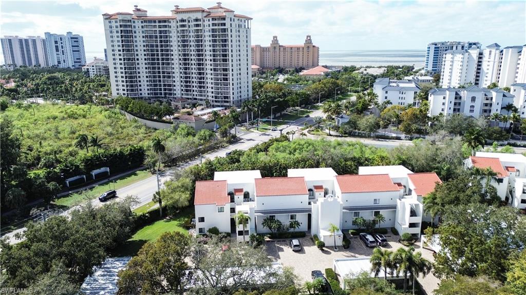 BEACHWALK GARDENS - Residential