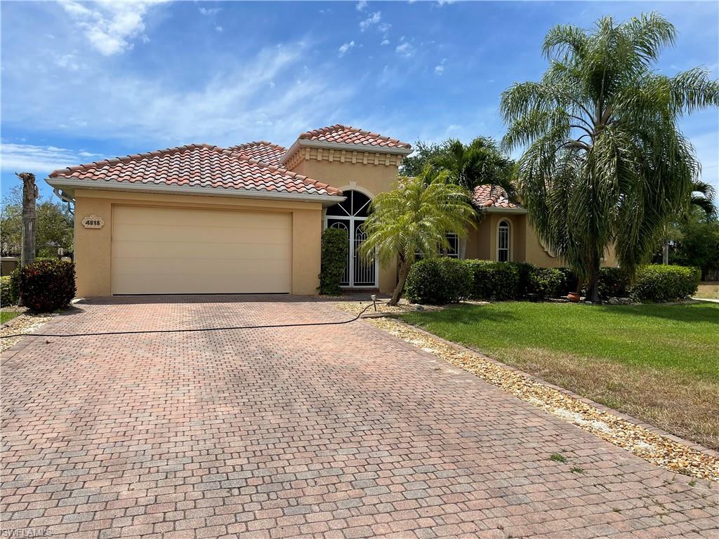 CAPE CORAL - Residential