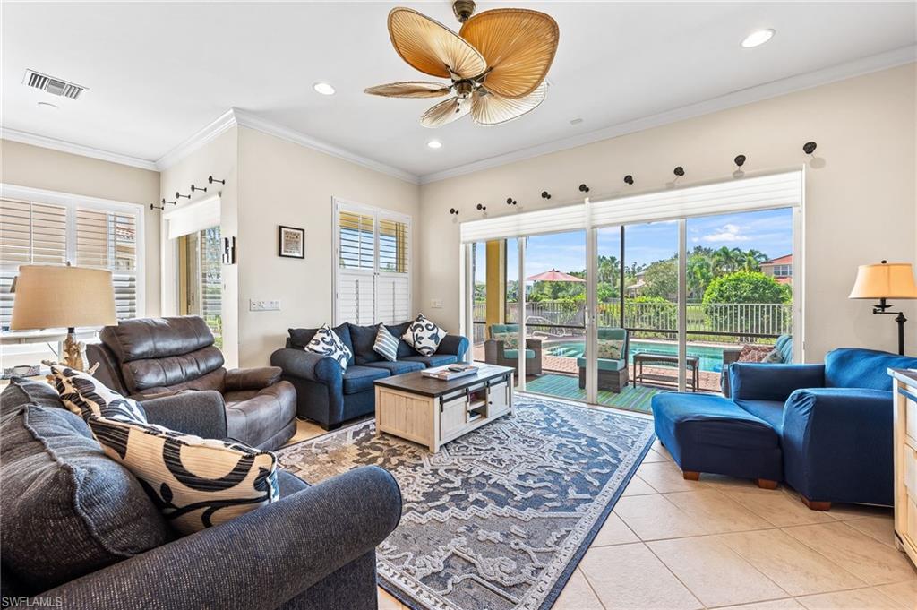 BOTANICA LAKES - Residential