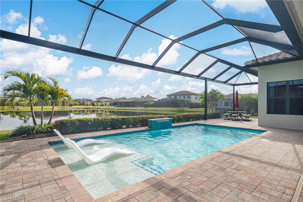 MAPLE RIDGE RESERVE - Residential