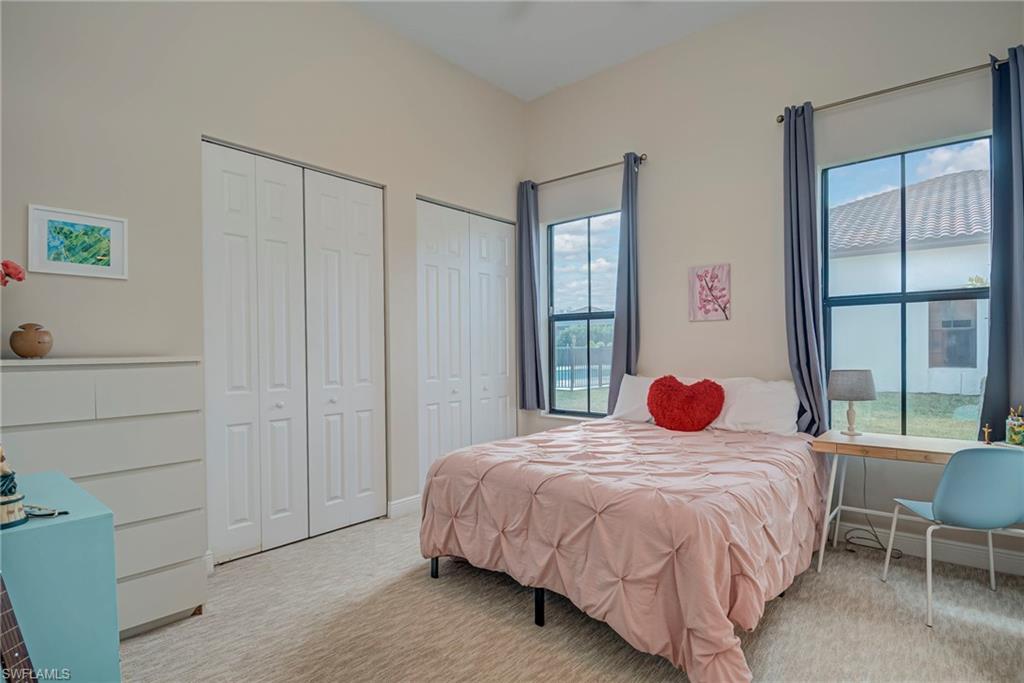 MAPLE RIDGE RESERVE - Residential