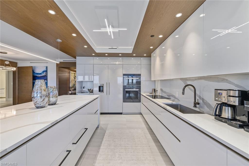 TOSCANA AT BAY COLONY - Residential