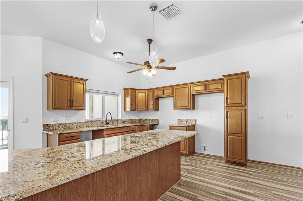 ST JAMES CITY - Residential