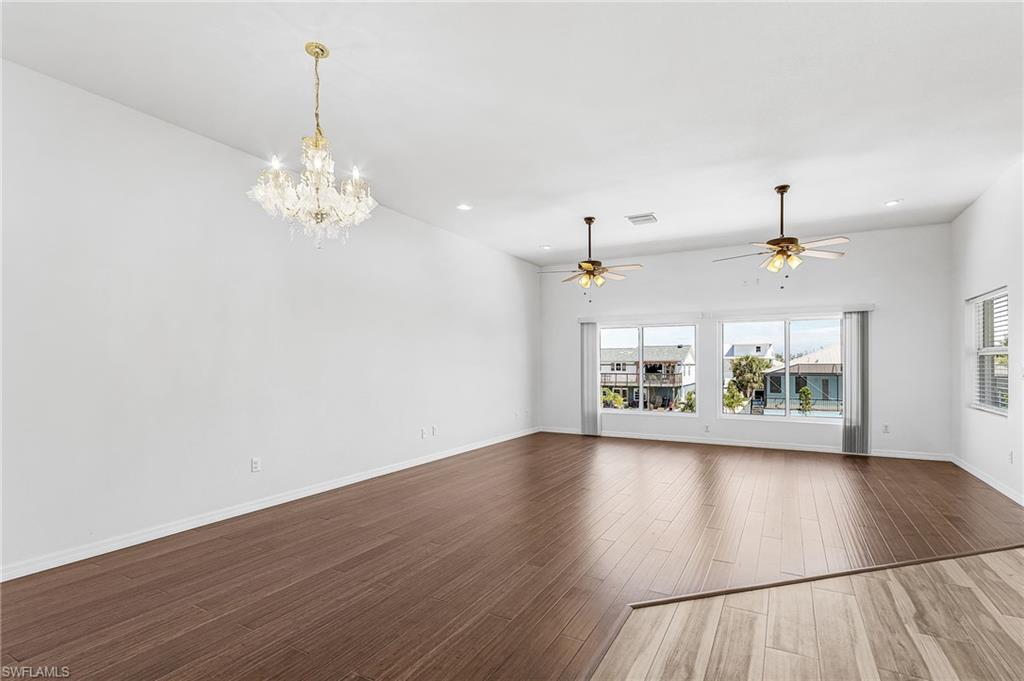 ST JAMES CITY - Residential