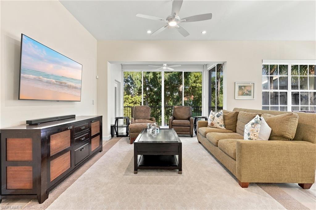 1036 Egrets Walk CIR 204