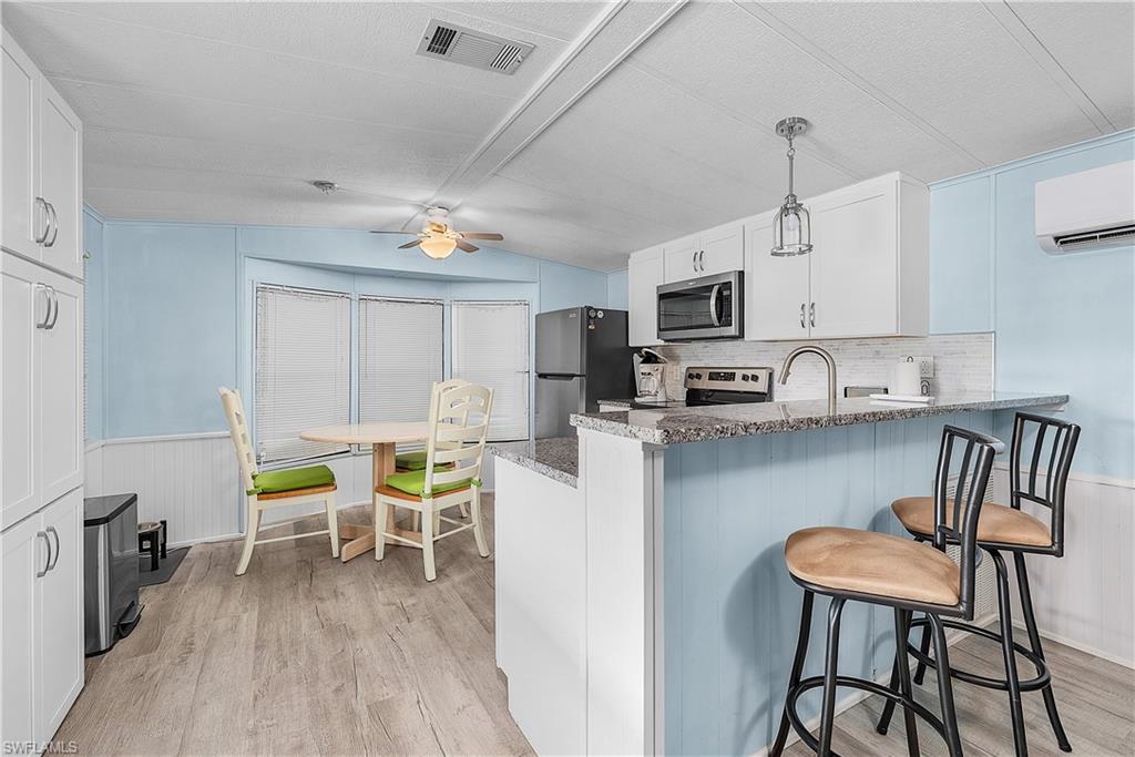 PINE ISLAND COVE - Residential