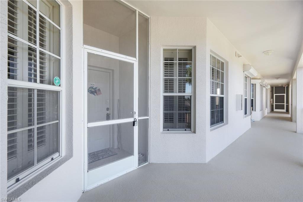 SUTTON WALK - Residential