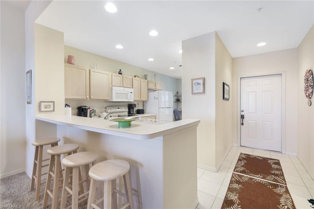 SUTTON WALK - Residential