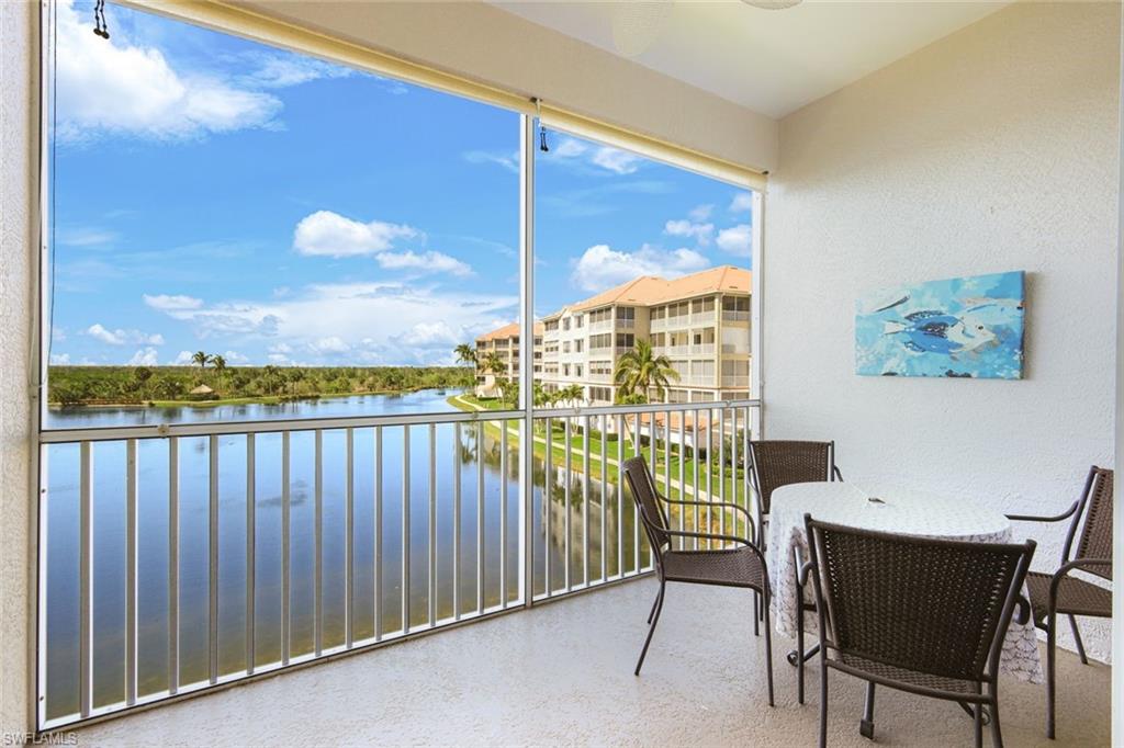 SUTTON WALK - Residential