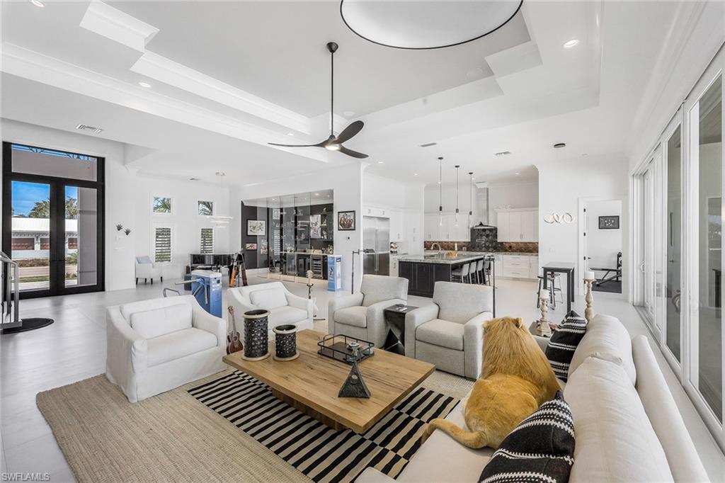 MARCO ISLAND - Residential