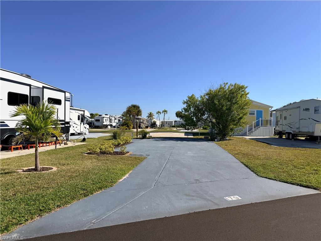 PALMETTO PALMS R V - Land