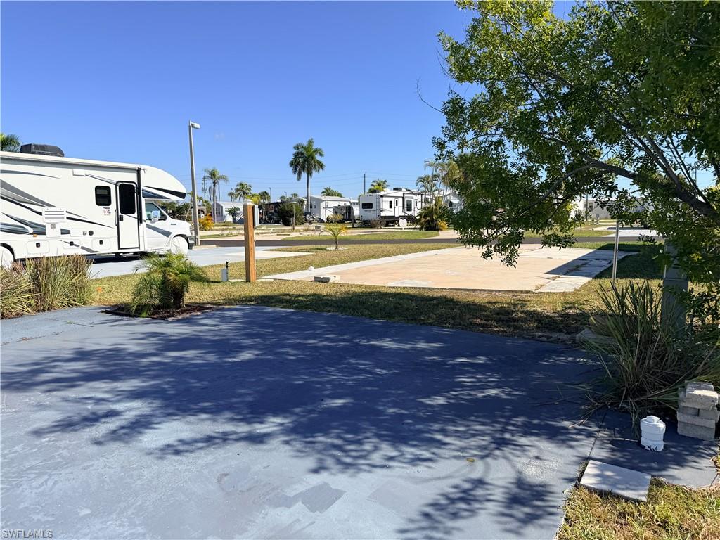 PALMETTO PALMS R V - Land