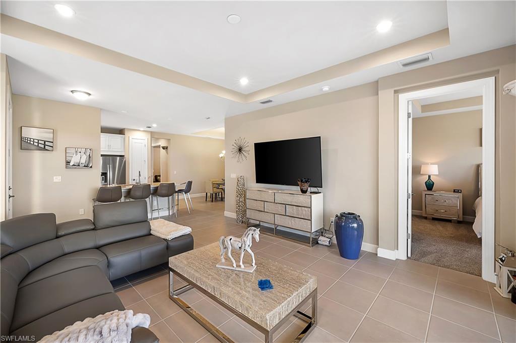 ESPLANADE BY THE ISLANDS - Residential