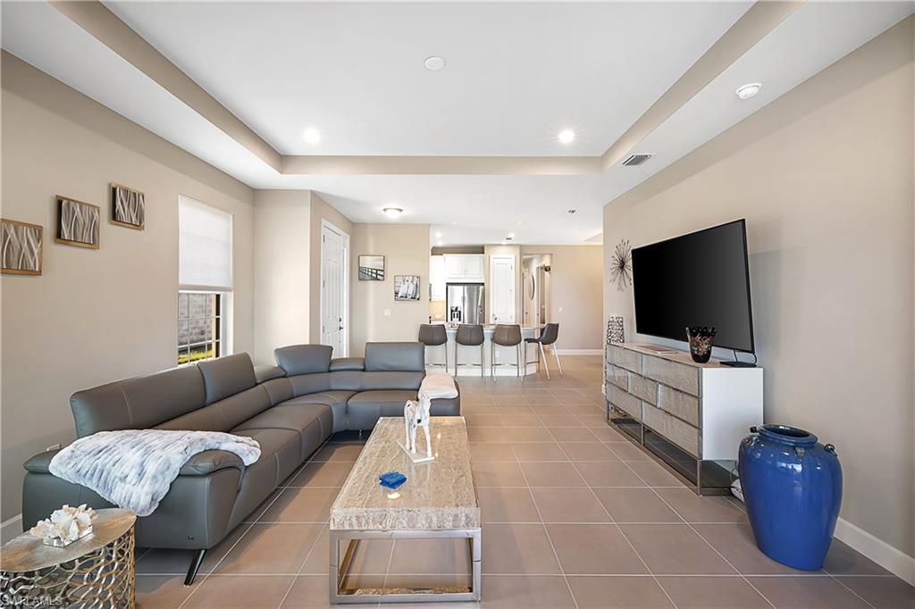 ESPLANADE BY THE ISLANDS - Residential