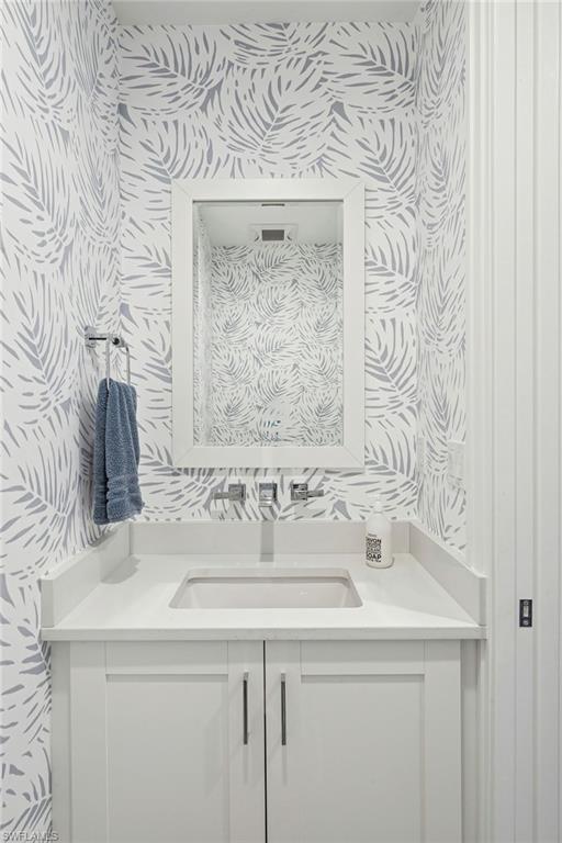 NAPLES SQUARE - Residential