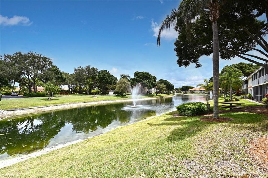 PIPERS GROVE - Residential