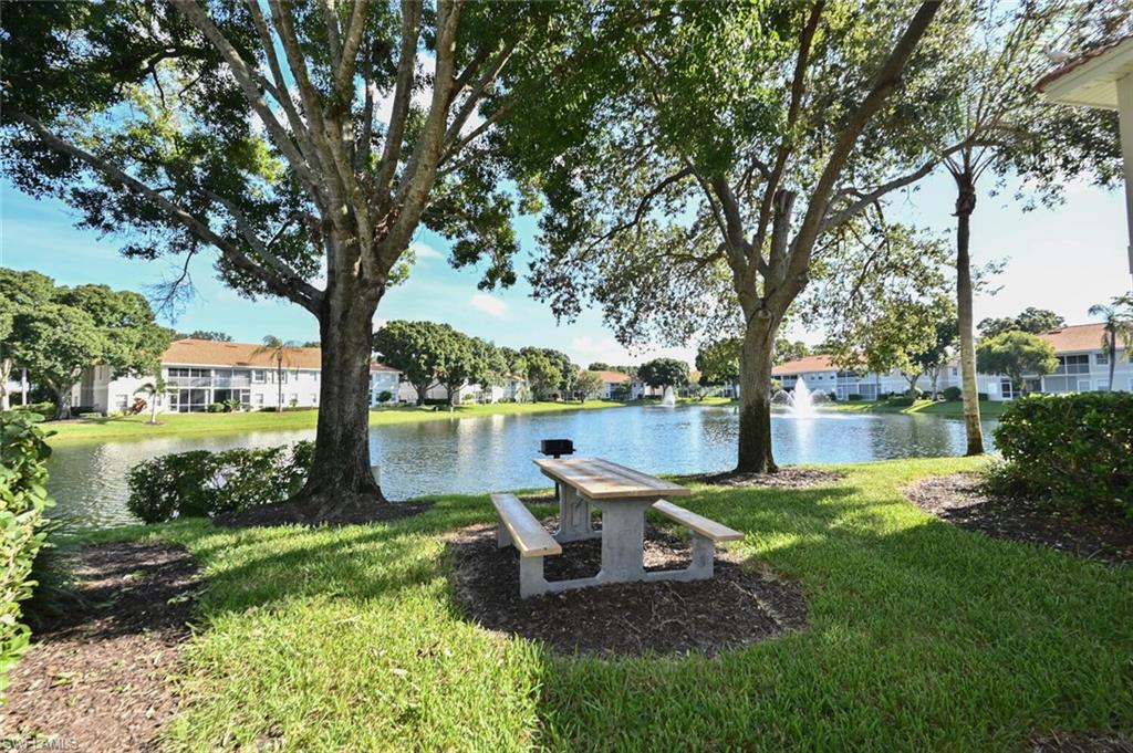 PIPERS GROVE - Residential