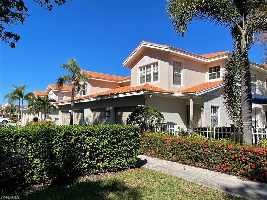Beautifully maintained first floor, end unit at Pipers Grove.  Enjoy the oversized lanai with a view of the water and the pool.  This home is located in a highly desirable North Naples community.  Walk to Publix and restaurants like Food & Thought 2, The Pearl and so much more.   This home has a one car garage, new a/c (2021)), electric hurricane shutters, newer washer/dryer, water heater (2020) and newer appliances. Pipers Grove has replaced all the roofs, resurfaced the parking areas and have painted the exterior of the buildings.  The amenities are fantastic - resort style pool, plus 2 other pools in the community,  fitness room, library and clubhouse!!