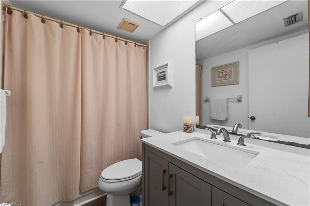 CLUB AT CRYSTAL LAKE CONDOMINIUM - Residential