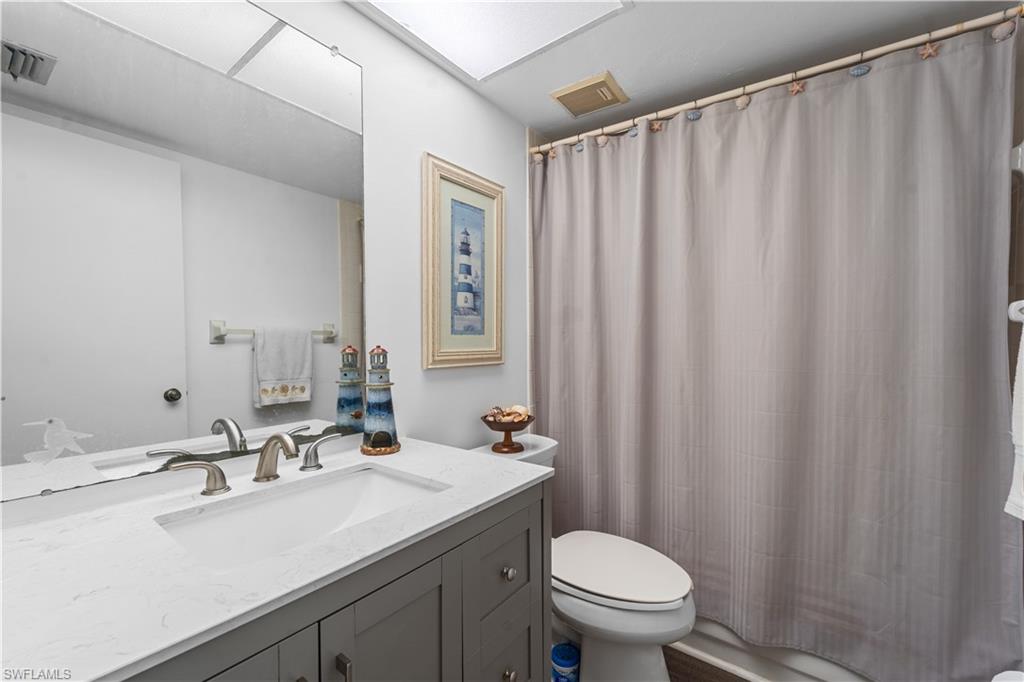 CLUB AT CRYSTAL LAKE CONDOMINIUM - Residential